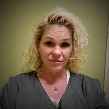 Andrea Purves's Instagram, Twitter & Facebook