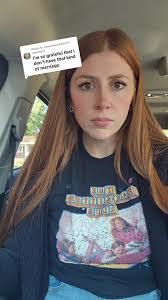 Jenny Schu's Instagram, Twitter & Facebook