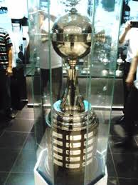Linda taça libertadores da america tamanho original futebol. Taca Libertadores Picture Of Memorial Of Achievements Santos Tripadvisor