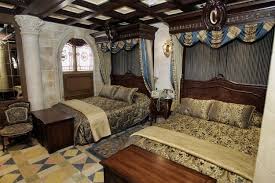 The Most Exclusive Hotel Room In The World Inside Disney S Castle Hotels Room Cinderella Bedroom Cinderella Castle