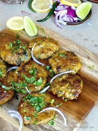 Malai Kebab Minced Chicken Patties Cooked In Spices Aromatics And Cream Minced Chicken Recipes Indian Chicken Recipes Chicken Patties