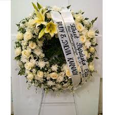 Maybe you would like to learn more about one of these? Toko Bunga Bandung Di Jalan Watukencana Luna Florist