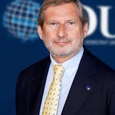 Peter Manu's Instagram, Twitter & Facebook