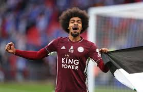 Après wesley fofana et hamza choudhury, les deux joueurs de leicester qui avaient brandi le drapeau palestinien après leur victoire en finale de la fa cup contre chelsea, c'était au tour de l. No Punishment For Leicester S Palestinian Flag Celebrations At Fa Cup Final The Independent