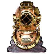 Pin By Nathaniel Lloyd On Bathroom Diving Helmet Navy Diver Deep Sea Diving