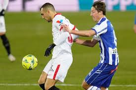 » sevilla vs deportivo alaves en vivo. Bono The Hero As Sevilla Climb Into The Top Four With Win At Alaves Football Espana