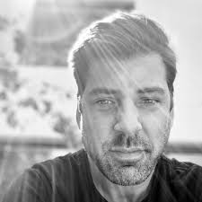 Enjoy new content from Cinderella! Now, who's ready to be serenaded by  Anastasia? 🙉🙉🙉