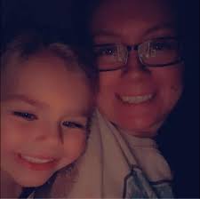 Crispy Ranch Chicken Alfredo Quesadilla Wraps Ingredients: 2 cups cooked,  shredded chicken 1/2 cup Alfredo sauce 1/4 cup ranch dressing 1 cup  shredded mozzarella cheese 4 large flour tortillas 2 tablespoons butter,