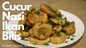 Mommy cuba resepi baru, cucur nasi ikan bilis. Cucur Nasi Ikan Bilis Makan Panas Panas Sedap Youtube