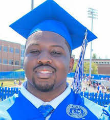 Alyssa Franz's Instagram, Twitter & Facebook