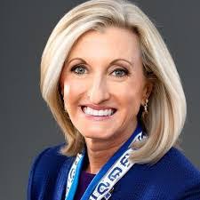 Anne Gable's Instagram, Twitter & Facebook