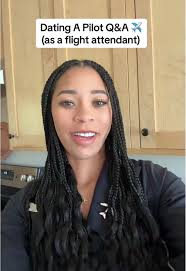La Vida de una Azafata y su Novio Piloto