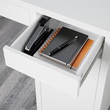 Ikea micke desk is perfect for studio apartments (студия модус интерьеры). Micke White Desk 105x50 Cm Get It Here Ikea