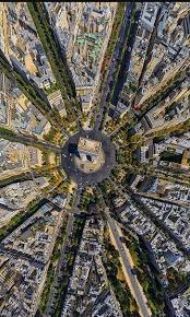 Birds Eye View Photography City 11 Bird S Eye Views Of The World That Will Leave You Speechless Birds Eye View Photography Birds Eye View Paris