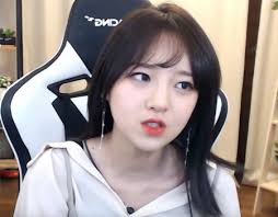 Bj지여닝, 김홍식, 태성호 ▶3:58 ・팝콘tv 철구 썰방 레전드!! Bj ì² êµ¬ ì™¸ì§ˆí˜œ ì–'ì•…ìˆ˜ìˆ  ì•Œì•„ë³´ê¸° ì§€í˜œ ì„±í˜•ì „