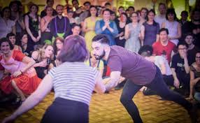 Résultat de recherche d'images pour "swing dancing"
