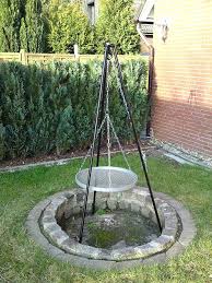 Fire Pit Schwenker Grill Google Search Mit Bildern Feuerstelle Garten Feuerstelle Pavillon Landschaftsbeleuchtung