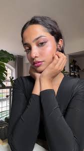 Avni and Sara Accent