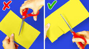 Le pas à pas silhouette en papier. 11 Idees D Activites Manuelles Youtube