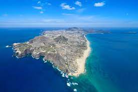 Die kleine nachbarinsel von madeira ist der ideale urlaubsort zum relaxen. Porto Santo Madeira Archipel Ocean Retreat