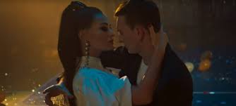 Denis scria versuri , compunea muzica. The Motans Arhivi Balkanika