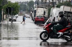 RS tem região com alerta para evacuação, ruas alagadas e nível dos rios subindo; siga ao vivo