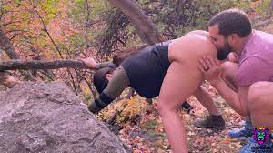 Yinyleon Outdoor Anal Sex In The Woods