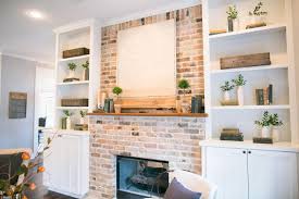 Episode 12 The 3 Little Pigs House Magnolia Market Built In Around Fireplace Pig House Living Room White