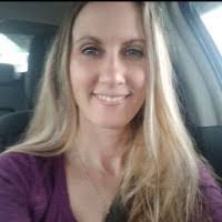 Pamela Lapp's Instagram, Twitter & Facebook