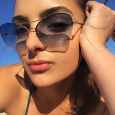 Ally DeVito (@allydevito)