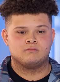 Sammy Wells's Instagram, Twitter & Facebook