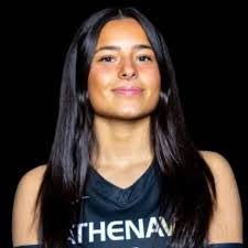 Leslie Gabriel's Instagram, Twitter & Facebook