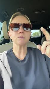 Corrinne Mae (@corrinnemae)