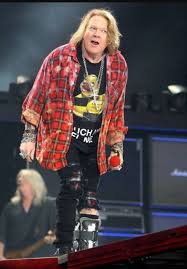 Axl Rose Looks Like A Lesbian Aunt Biker Axl Rose Axel Rose Axl Rose Now