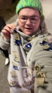 #howlovely #blowthisup #Welcome2021 #gay #moives #howlovely #