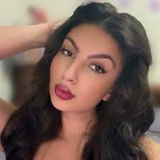 April McCracken🌻 (@aprillynn1234) • Threads, Say more