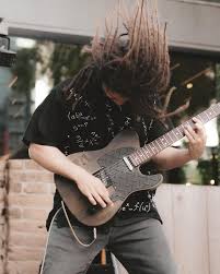 Some snippets from my last couple of shows with @baycoinbeats and  @mathclassband 🎧🔥🎶 Really appreciate all the musicians and people that  came out. Always thankful to participate in playing live music 😁🎸