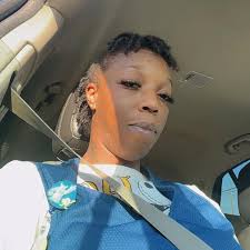 So my boyfriend (27M) is really into “minimalism.” Like, he'll brag about  owning only three shirts and one fork. Fine. Live your life, Marie Kondo  with a beard. But lately, he's been