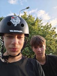 How to Reach Friendly Status in Schedule 1 Eith Clhoe Ludwig or Beth