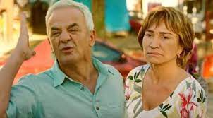 Kahkalarla gülmüyoruz belki ama az şey de vaat etmiyor. Gorevimiz Tatil Oyunculari Ve Konusu Gorevimiz Tatil Nerede Cekildi Magazin Haberleri