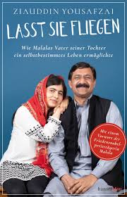 In 2009 verwierf ze op elfjarige leeftijd bekendheid toen ze onder het pseudoniem gul makai (korenbloem) een weblog bijhield op de website van de bbc. Hanser Ziauddin Yousafzai Lasst Sie Fliegen Wie Malalas Vater Seiner Tochter Ein Selbstbestimmtes Leben Ermoglichte Leelas Shop Fur Die Gleichberechtigung Von Madchen Und Frauen Auf Der Ganzen Welt