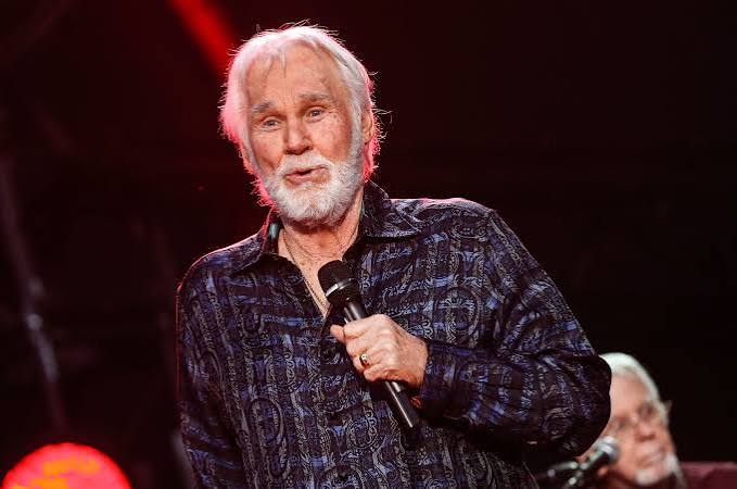 Kenny Rogers, American Music Legend, Dies at Age 81 | Vanity Fair