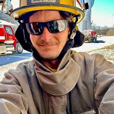 Purple Sunset and Lightning Pictures in Ste Genevieve, Missouri