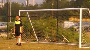 Sabtu, 2 november 2019 | 21:05 wib. Pakai Sepatu Pantofel Jokowi Main Futsal Di Lapangan Waduk Pluit Tribunnews Com Mobile