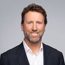 Kyle Mcelwee's Instagram, Twitter & Facebook