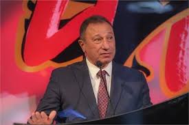 .لنادى الزمالك، وفاة المستشار أحمد البكري رئيس اللجنة المؤقتة لإدارة نادى الزمالك كورونا، بعد أيام من قرار تعيينه رئيساً للجنة المؤقتة لإدارة نادي الزمالك بقرار من الدكتور. Ps1c6brescvopm