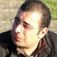 Are usability heuristics valid and useful for smartphones and tablets  evaluation?