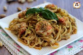 Check spelling or type a new query. Ricetta Della Pasta Con Pesto Di Pistacchi E Gamberi Un Primo Piatto A Base Di Pesce Con Pistacchio E Mascarpone Una Ri Ricette Idee Per La Cena Primi Piatti