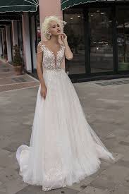 In unserer bildergalerie haben wir viele schöne bilder zum nachmalen gesammelt. 08060 Daria Karlozi Brautmode Kleid Hochzeit Hochzeitskleid Tumblr