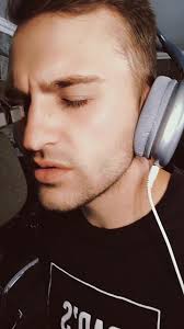 To all the people that has loved before and still love!! Please follow me  😁😁 #SAMA28 #fyp #locksmith #love #music @Tamryn Victor #iloveu